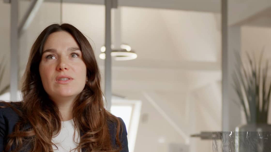 Gina Fancello, Geschäftsführerin der ALWO Unternehmensgruppe, im Kundeninterview